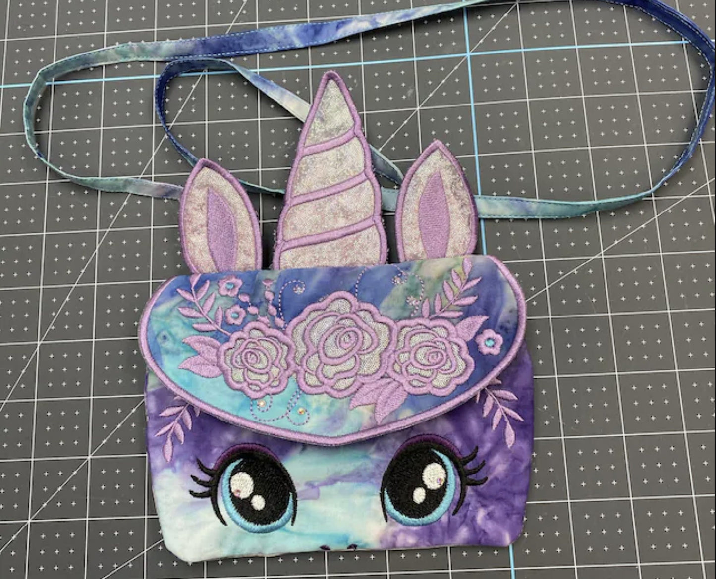 Floral Unicorn Zipper Bag ITH