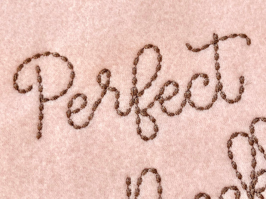 Quick Light Chain Stitch Script Neckline Font