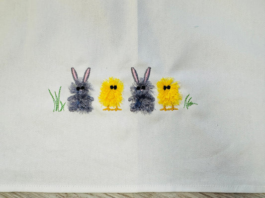 Fringed Easter Bunny and Chick 4 in a row
