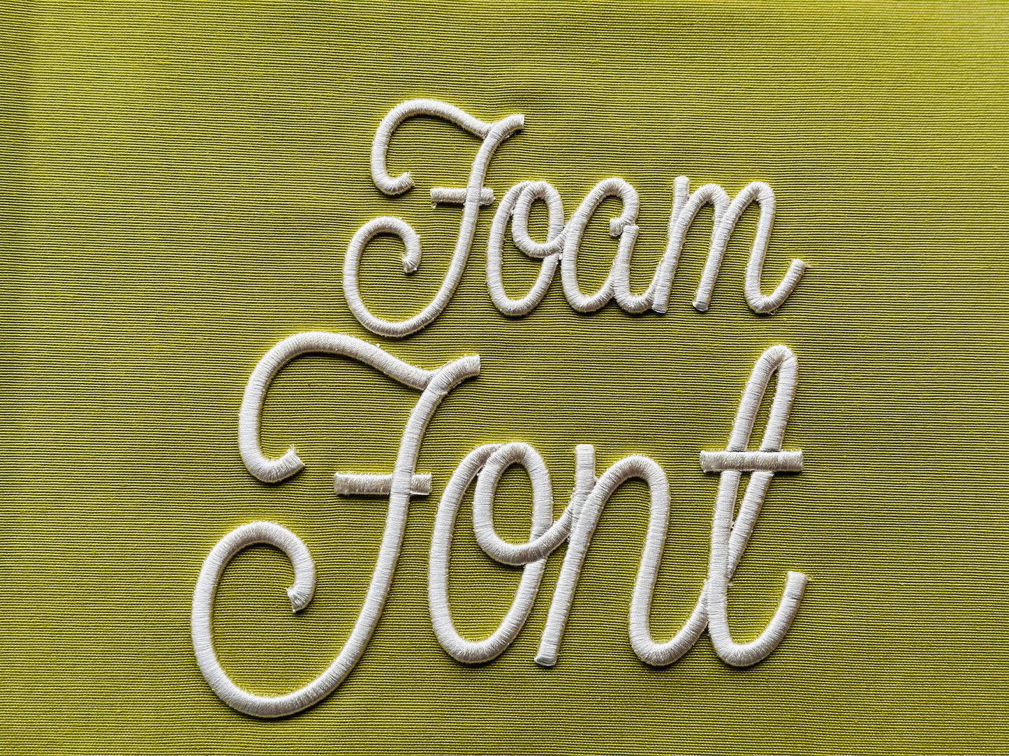 Puff Pyffy Foam Handwritten Script Font