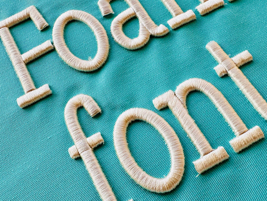 Puff Pyffy Foam Classy Regular Font