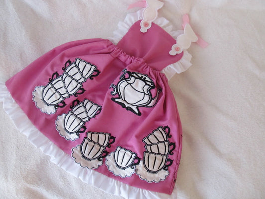 Stacked Teacups Applique