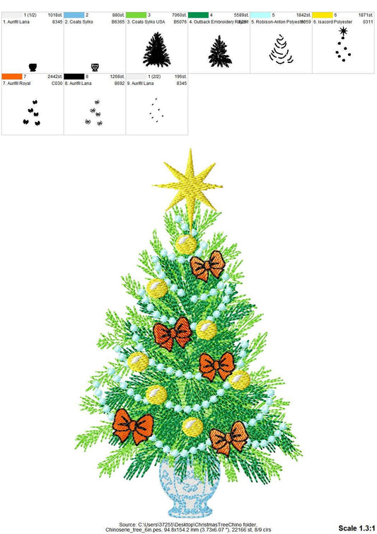 Old Fashioned Chinoiseries Christmas Tree