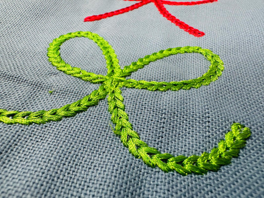 Chain Stitch Bow Set