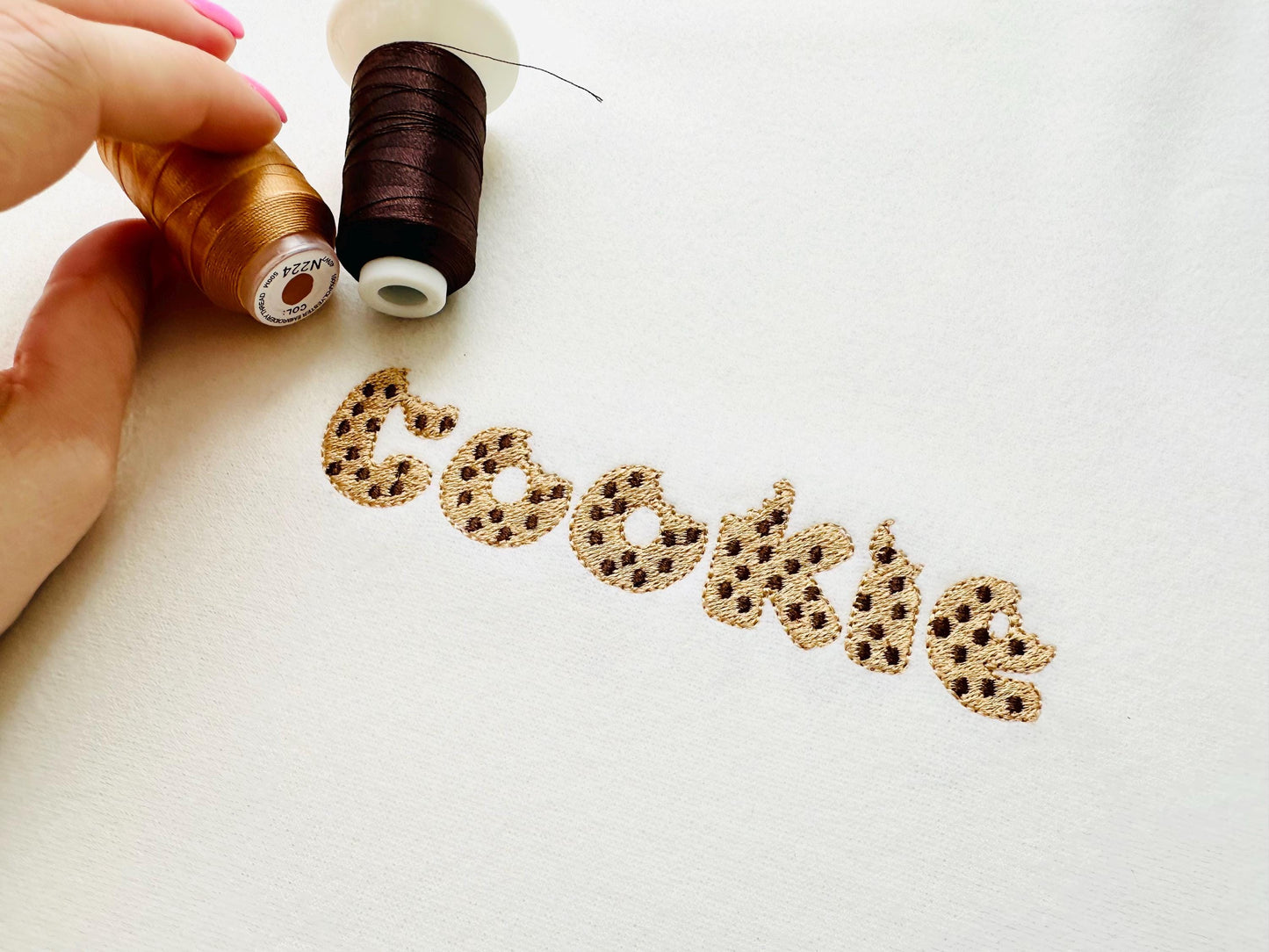 Bitten Cookie Font Fill Stitch