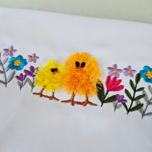 Floral Border Row Fringed Chick