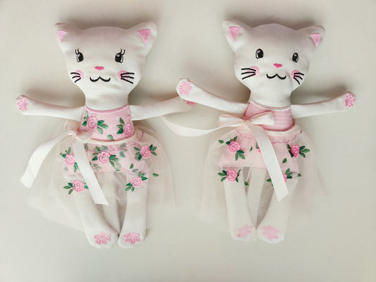 Pretty Kitty Cat Doll ITH