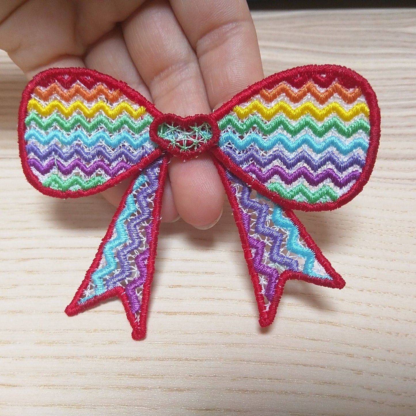 Chevron 3D Dimensional Bow ITH