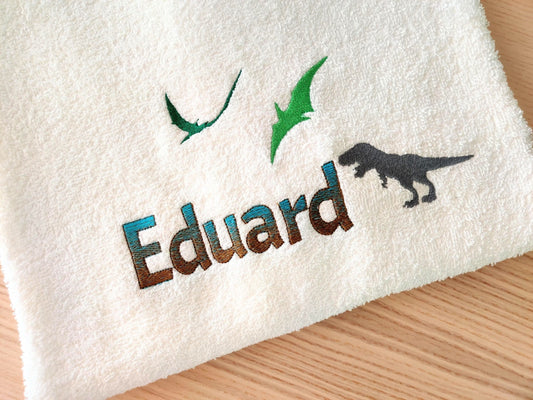 Iridescent Ombre Font Gwen