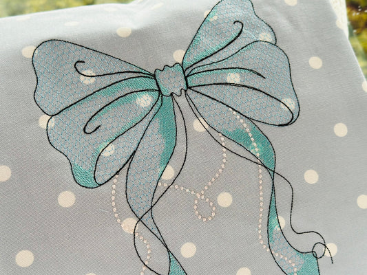 Trendy Lace Bow Light Stitch