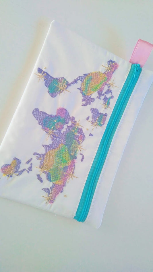 Wanderlust Sparkle World Map Envelope ITH