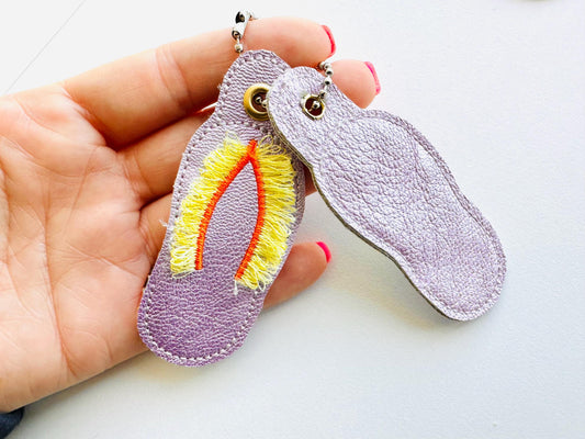 Fringed Summer Flip Flops Keychain