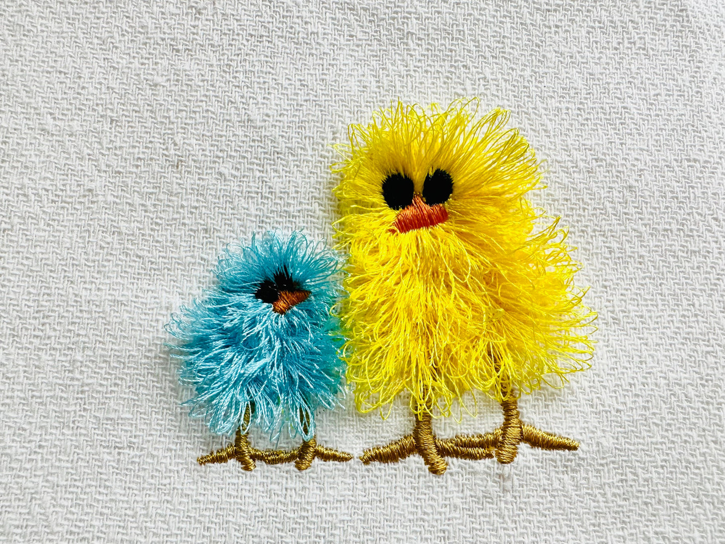 Fringed Little and Big Chick Duo