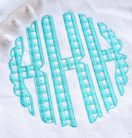 Scalloped Plaid Buffalo Circle Monogram Font