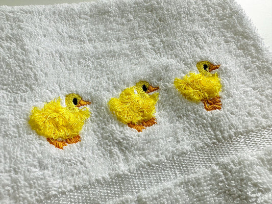 Mini Fringed Duck Chick Baby Trio