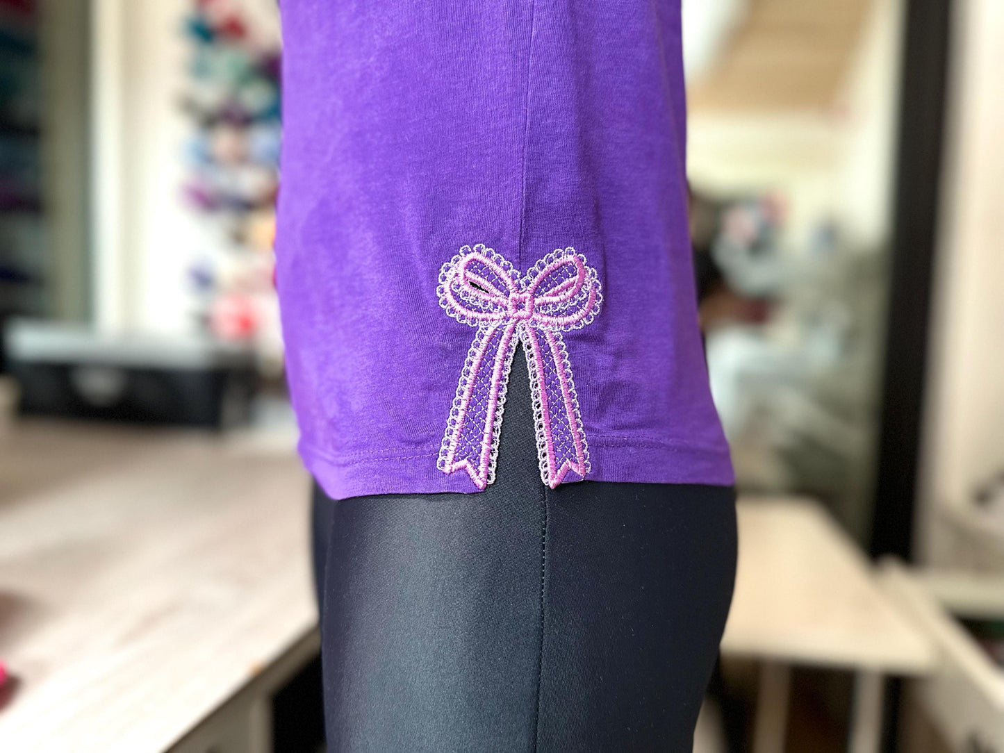 Mini Lace Bow Applique