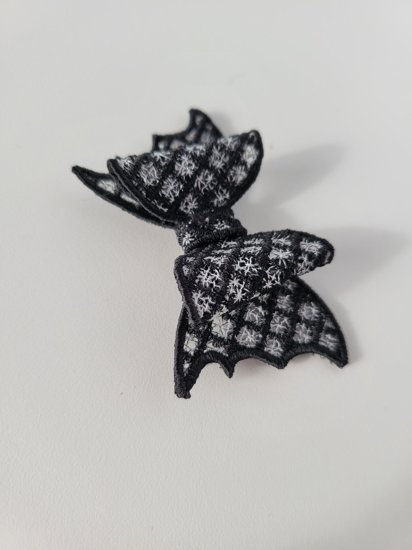 Little Princess Lace Bow Tie FSL