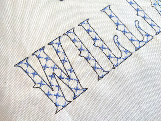 Classic Patterned Fishtail Font