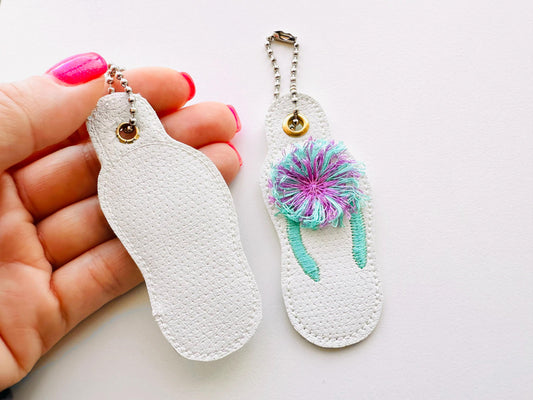 Fringed Summer Flip Flops Keychain
