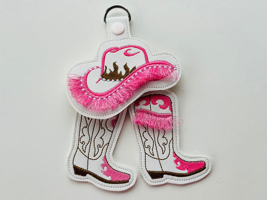 Pretty Cowgirl Cowboy Boots And Hat Keychain