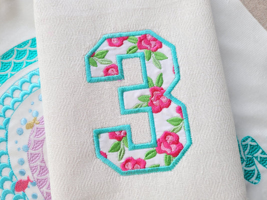 Girly Sport Rose Font