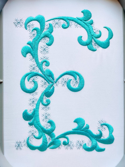 Frozen Ice Curl Monogram Font