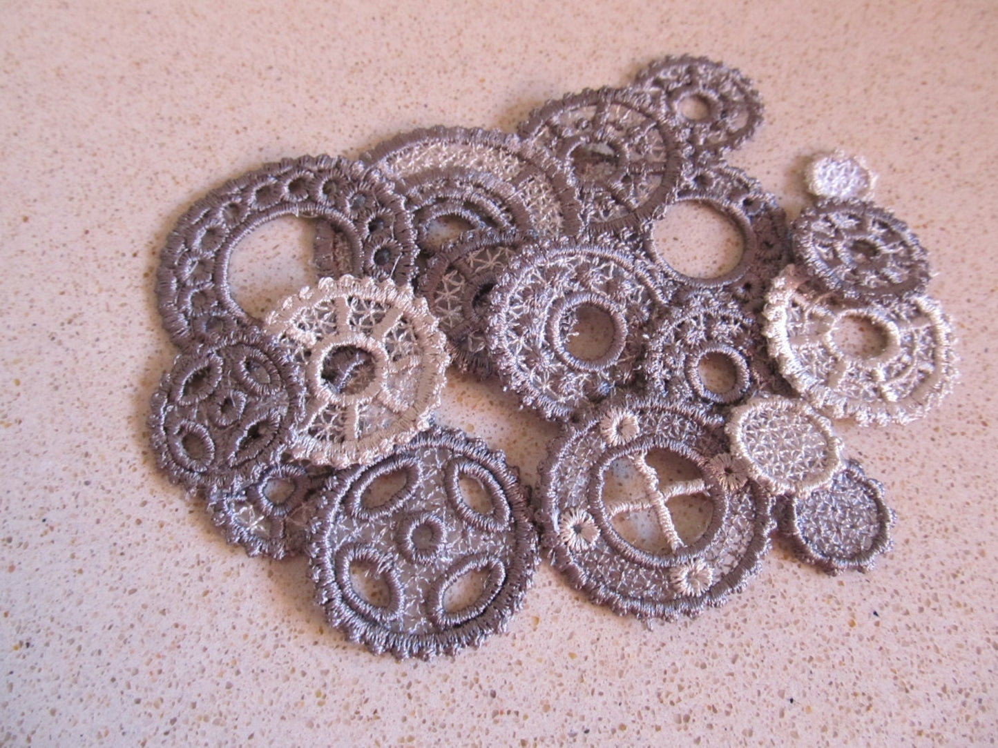 Gear Set steam punk skeleton key FSL Freestanding Lace bracelet machine embroidery designs