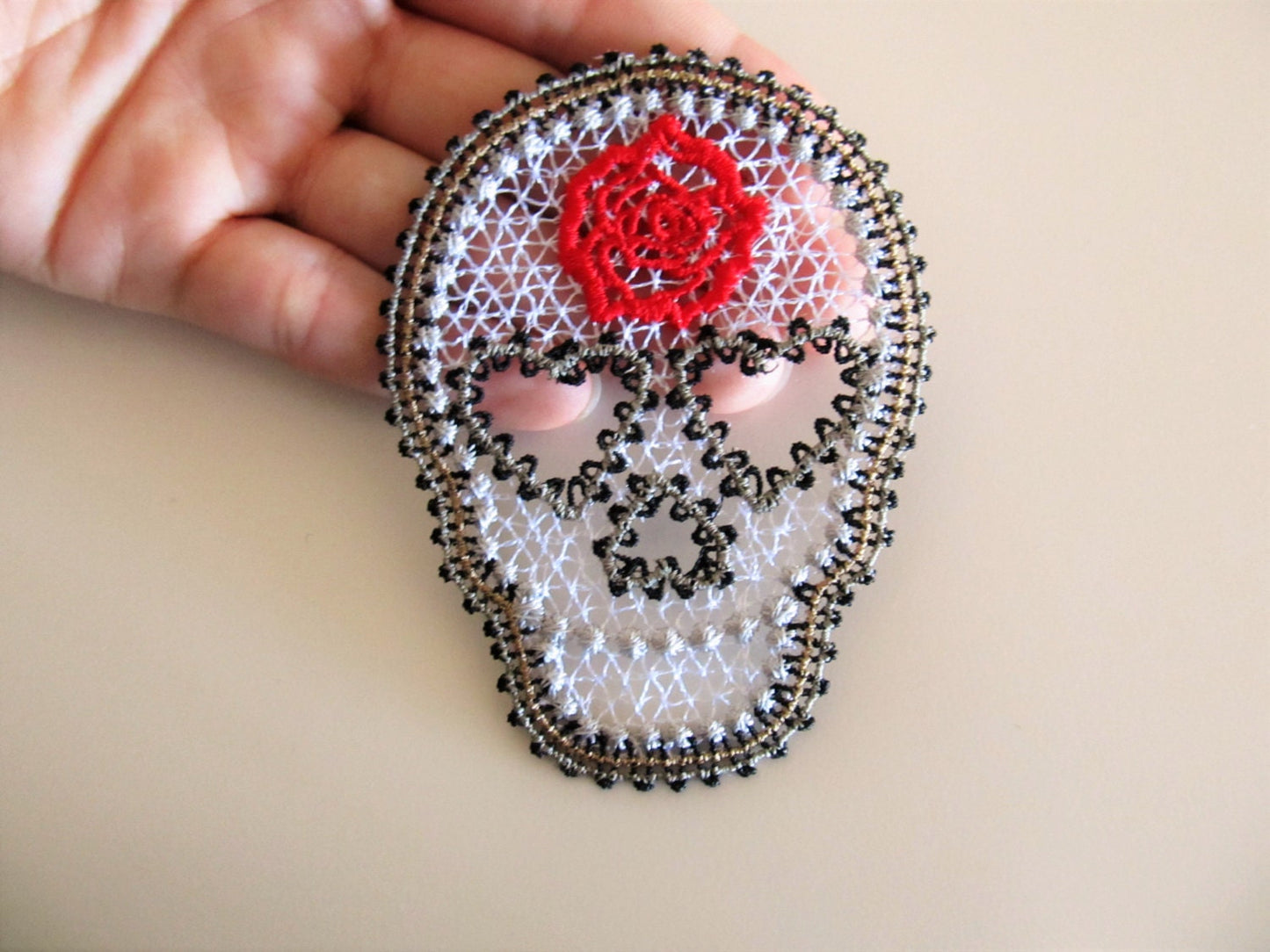 Strong Beautiful Skull FSL Lace - image 1
