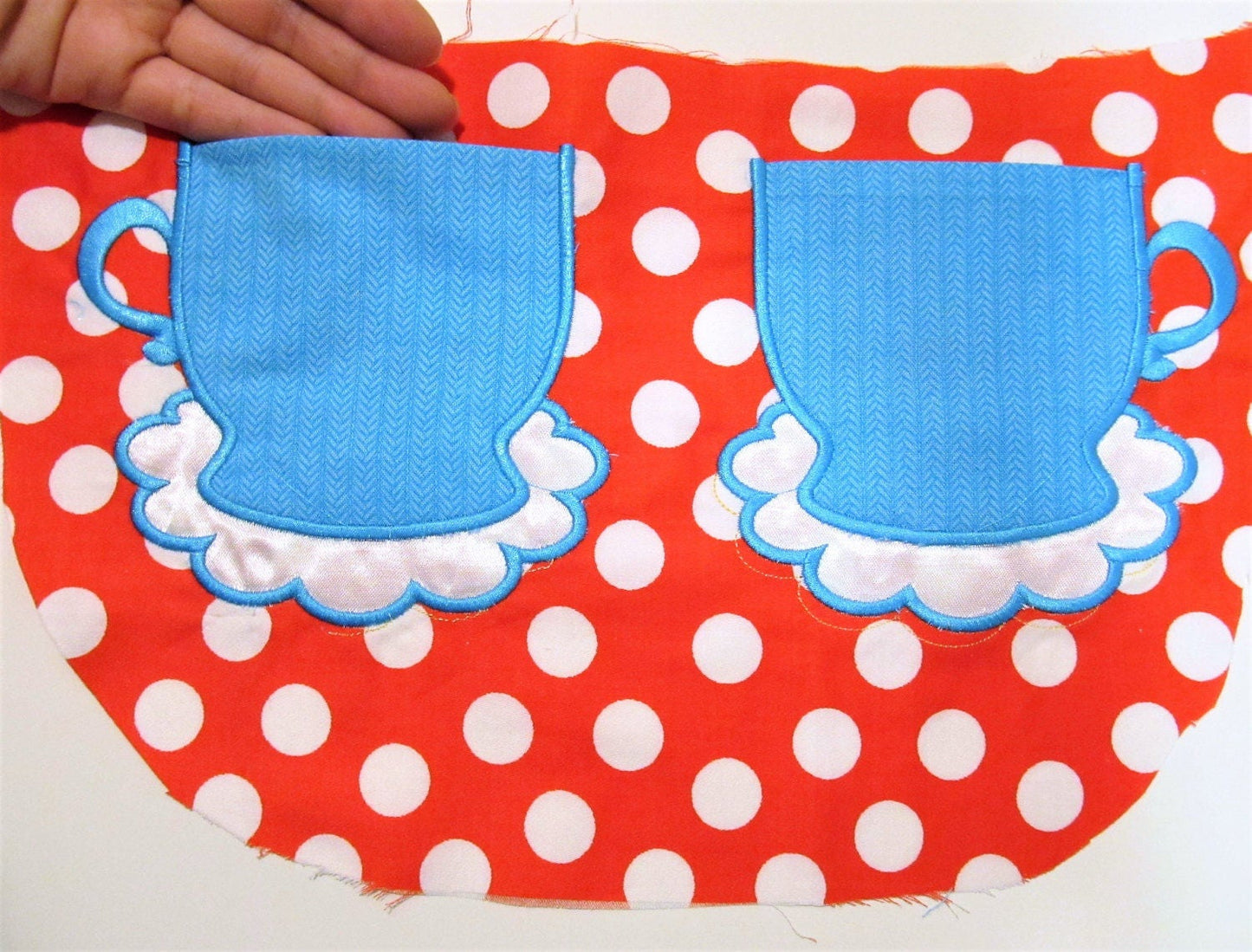 Real Kids Apron with Teacup Pocket – Sizes 4" 4.5" 5" 6" 7" Digital Embroidery File | Artapli