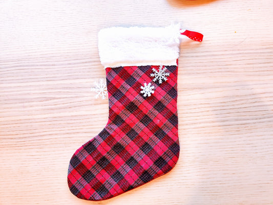 Gingham plaid 2 types Christmas Stockings with cuff, Sock for advent, Easy to make In The Hoop ITH machine embroidery design Quilted