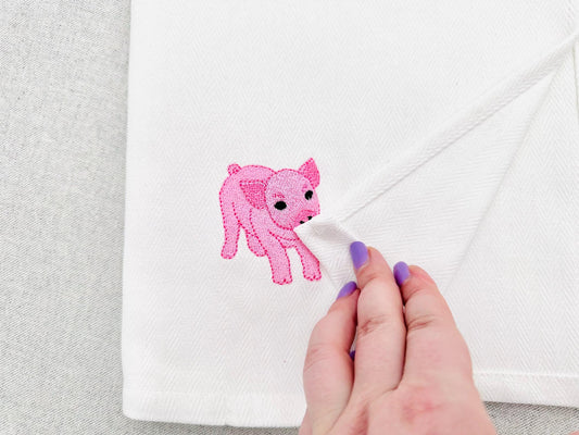 Playing Little Baby Pig Piglet Piggie kitchen dish towel Farm animal kids machine embroidery designs ITH