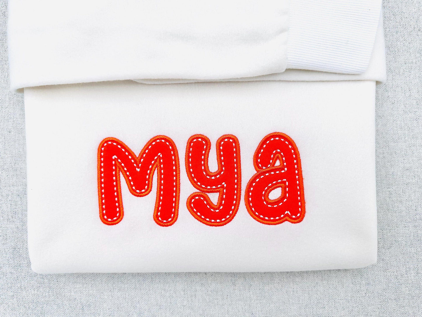 Applique Font Molly