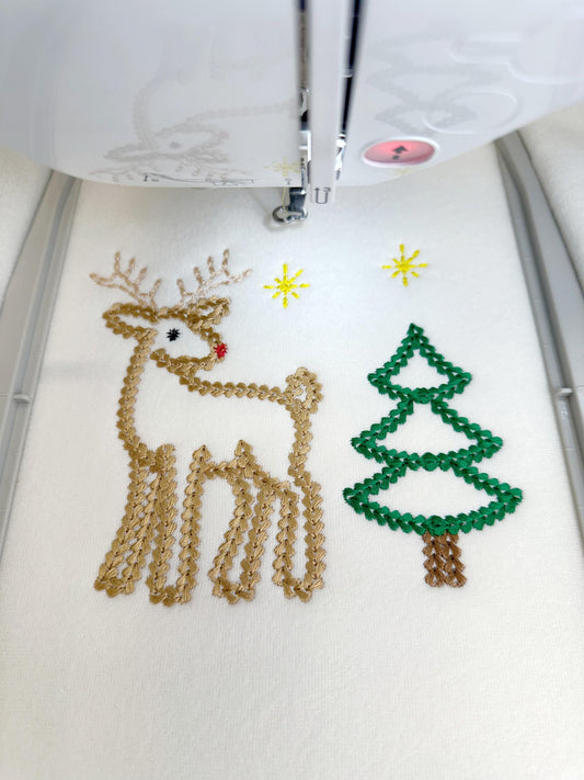 Cervo natalizio e albero di Natale effetto filo grosso