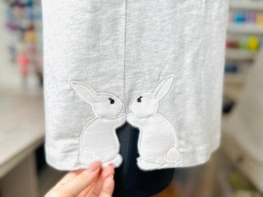 Cute Easter Bunnies Split Side Seam Appliqué Embroidery Design
