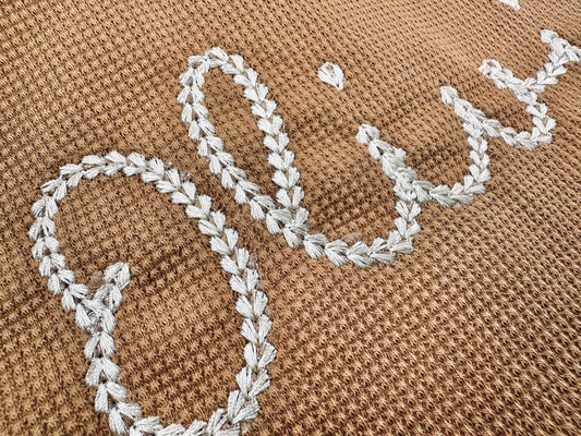 Extra Bold Olivia Handwritten Chain Font Embroidery Design