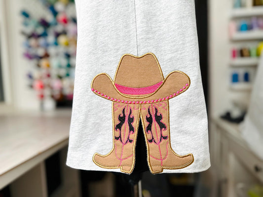 Cowgirl Cowboy Boots and Hat Applique Embroidery Design