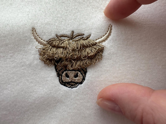 Mini Fringed Highland Cow Fringe Embroidery Design