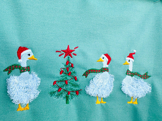 Fringed Geese & Christmas Tree Fringe Embroidery Design