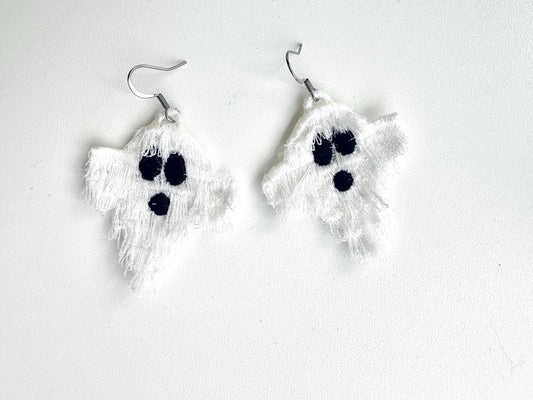 Spooky Ghost Fringed Embroidery Design