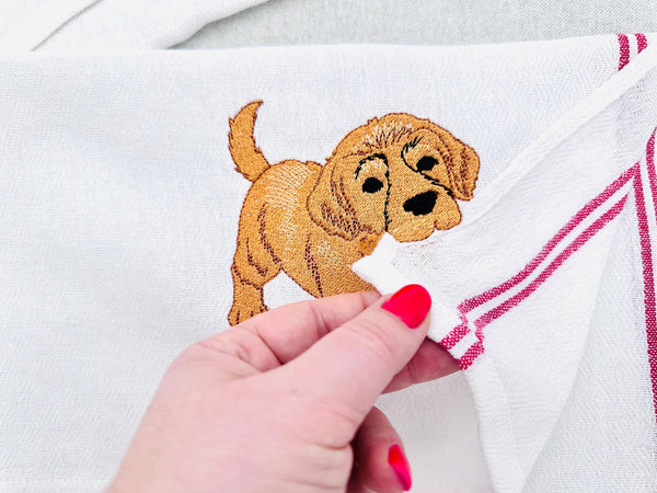 Dog with Towel Corner ITH Embroidery Instructions