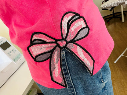 Classic Bow Applique with Shadow