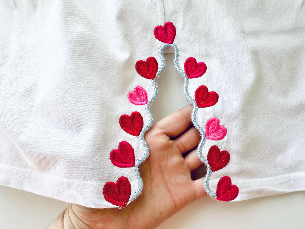 Hearts split side seam cutout Side Bow machine embroidery designs ...