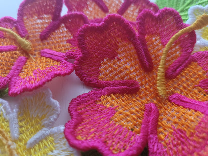 Encanto Delicate Lace Flower and Leaf Set