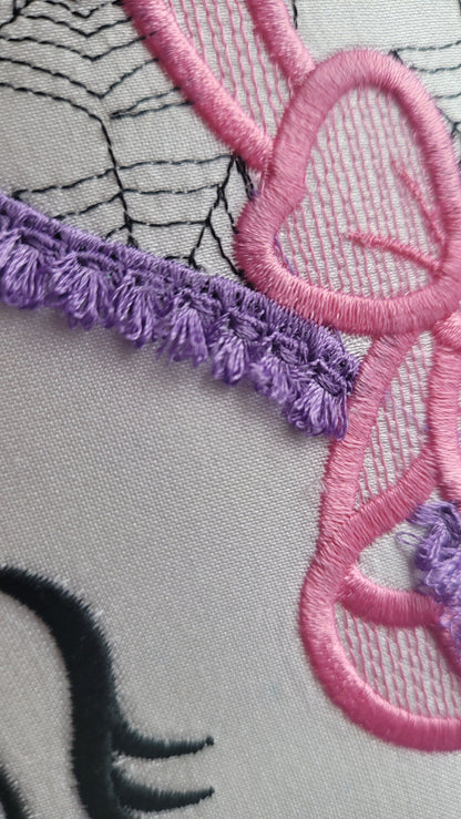 Pretty Eyes Witch Hat Halloween Kitty