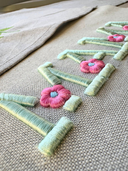 Puffy Puff Foam Floral Font