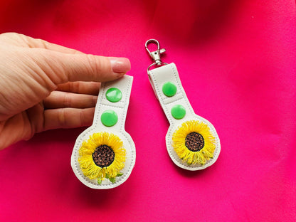 Sunflower Fringed Airtag Holder