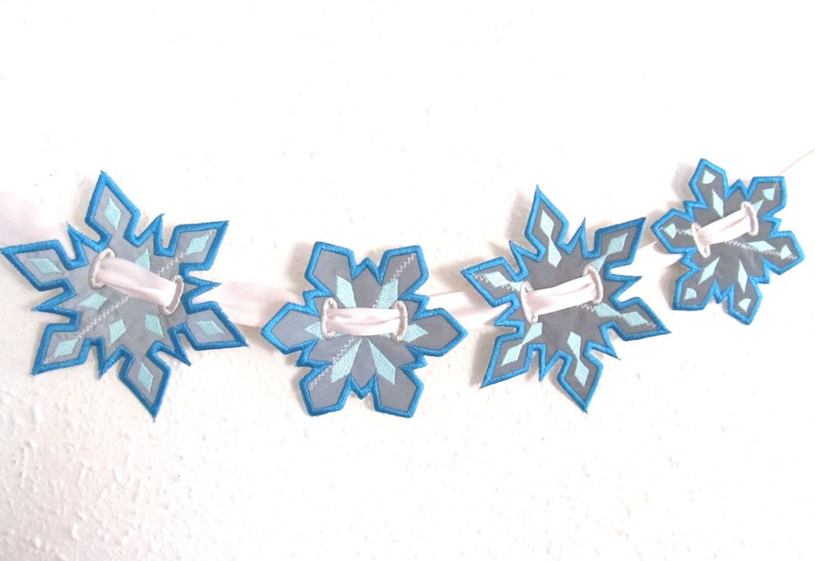 Snowflakes Banners, 4 types, In The Hoop Machine Embroidery Applique