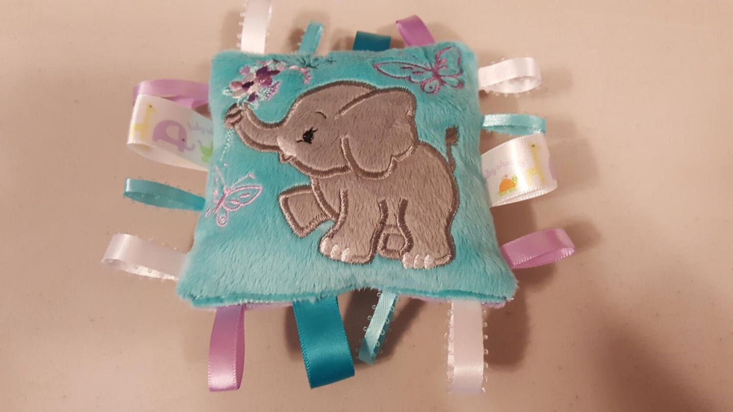 Cute Little Elephant Applique Set