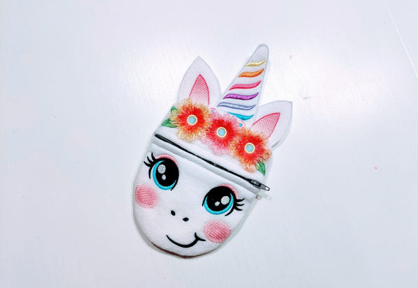 Unicorn Zipper Coin Purse, Unicorn Zipper Bag in the Hoop, ITH Unicorn