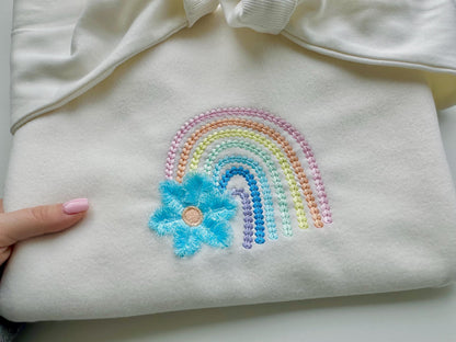 Extra bold chain Rainbow with Fluffy fringed Flower Daisy floral fringe